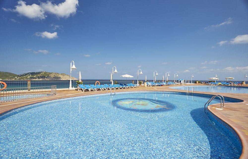 Playa Des Figueral Invisa Hotel Club Cala Verde מראה חיצוני תמונה